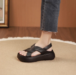 Suvised uued kalasuu sandaalid naiste platvorm emakingad mugavad lapikud retro vabaaja rist rooma 36 must