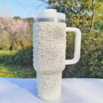 40OZ termokruus p&auml;rlite ja teemantide kaunistusega kohvikruus 304 roostevabast terasest termospudel kahekordse seinaga isolatsiooniga k&uuml;lm ja autokruus 1200ml beige
