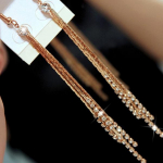 Naised Bead Rhinestone Party Pulmad Drop Chain Tutid konksu lineaarsed k&otilde;rvar&otilde;ngad one size kuldne