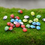 10 tk/komplekt Armas puidust lepatriinu lepatriinu kleebis Lastele meisterdamise kodukaunistus 5pcs punane