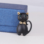 Loominguline, moekas ja isikup&auml;rastatud must kassipoja pross, mitmek&uuml;lgne looman&otilde;el must