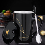 Loov keraamiline kruus &ndash; kaane ja lusikaga T&auml;htkujud, ideaalne kingitus paaridele Taurus Spoon with Lid must