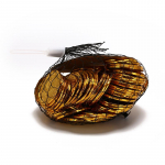 100 tk 35 mm kuldsed plastist mudelstiilis disainiga 100 v&auml;&auml;rtusega pokkeri kasiino žetoonid kuld