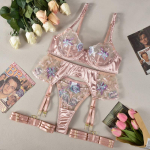 Seksikad L&auml;bipaistvad Alusp&uuml;ksid Siidist V&otilde;rk Tikitud Rinnahoidja Seksikas V&otilde;rgutav Komplekt S