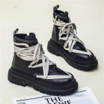 Streetwear Meeste Mustad Mootorrattasaapad Moodsad Hullud Rihmadega L&uuml;hikesed Saapad Meeste Disainerplatvormkingad Nahast Botas Hombre 39