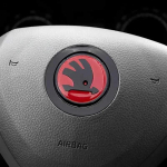 Label steering wheel For Skoda Octavia Kodiaq Superb Fabia Rapid Scala Yeti Modification punane