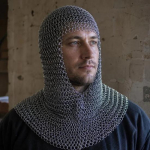 Keskaegne ketihaisuga kapuuts Kerge alumiiniumist r&uuml;&uuml;tli soomus LARP Cosplay Renessanssilaada kost&uuml;&uuml;m