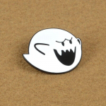 Super Boo Pins Prossid M&auml;rgid Emailn&otilde;elad Seljakott Kott M&uuml;ts Nahkjakid Moeaksessuaar White Ghost M&auml;ng F&auml;nnid Kingitused Libisemisvastased Pandla Aksessuaarid