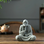 1 tk skulptuuridekoratsioon, Dharma patriarh, m&ouml;&ouml;bel, bonsai, kiviktaimlad, tee lemmikloomad, teelauad, magamistoad, akvaariumid, &otilde;ued,