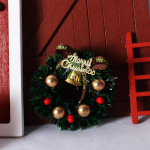 1 tk miniatuurne p&auml;rga nukumaja j&otilde;ulupuu kaunistus nukumaja tarvikud