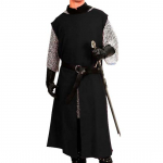 K&auml;sitsi valmistatud tikandid Keskaegne Halloweeni r&uuml;&uuml;tel viikingite tuunika Cosplay kost&uuml;&uuml;mis&auml;rgid Meeste kost&uuml;&uuml;mid Renaissance Surcoat Tabard LARP S must