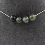 Pierres et Min&eacute;raux. Collier 4 perles Agate mousse 8 mm. Chaine en acier inoxydable Collier femmes, hommes. Taille personnalisable.