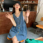 Varrukateta rihmakleit Naiste suvine &uuml;herealised taskud Denimkleidid Naiste korea stiilis avar minikleit M