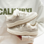 suvine uus v&otilde;rk naiste valged kingad k&otilde;ikidele riietele sobivad tossud hingavad rulluisukingad moekad vabaajajalatsid moekad meeste &uuml;hekihi kingad 40