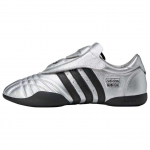 Brain Dead x adidas Taekwondo H&otilde;bedased Mustad Valged Unisex Tossud JQ9215 40