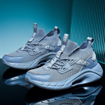 Meeste Kingad Tossud meeste vabaaja Meeste kingad tennised Luksuslikud kingad Treener Race Hingavad jalan&otilde;ud mood jooksujalatsid naistele 45