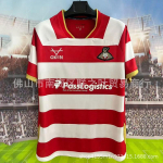 Doncaster Rovers 26-27 Kodu/V&otilde;&otilde;rsil L&uuml;hikeste Varrukatega Jalgpallis&auml;rk Meeste T&auml;iskasvanute Talvine Large red