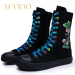 Naiste l&otilde;uendist kingad lukuga tr&uuml;kitud lootose mustriga 43