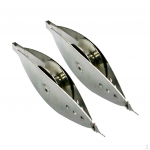 2 tk antiikne h&otilde;bedane metallist v&auml;rvimiss&uuml;stik