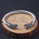 Viking Odin Raven k&auml;ev&otilde;ru mansett roostevabast terasest autentne Skandinaavia aksessuaar meestele naistele