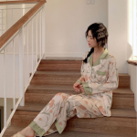 Tulbikujulised naiste pidžaamad, magus ja &otilde;huke stiil, &otilde;limaal, maaelu simulatsioon siidist naiste jaoks, &otilde;huke stiil koduriietuseks M beež