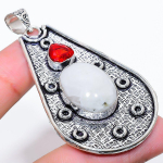 Rainbow Moonstone, Garnet 925 Sterling Silver Jewelry Pendant 2.56 e5e33
