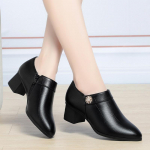 Mugavad Klotskingad Pehme Nahk 2024 Kevad S&uuml;gis Elegantne Kontorikleit Naistele L&uuml;hikesed Pl&uuml;&uuml;sist Ankle Boots Ema Mudel 35(Foot22.5cm)