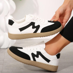 Naiste tossud Moekingad Kevadtrend vabaaja tossud Naistele Uue moe mugavusega valged vulkaniseeritud platvormkingad 37