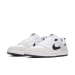 Nike Wmns Alleyoop SB Valge Must CQ0369-100 EU 36.5 valge/must