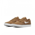 Nike Chron 2 L&otilde;uend SB Tume Puit - DM3494-200 EU 36.5 pruun