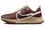 Nike Pegasus Trail 4 Dark Pony Picante Red Naiste DJ6159-200 38 black