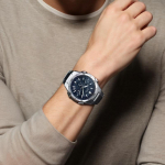 CASIO - &uuml;ldine kellaseeria, veekindel 100 meetrit, moekas stiil, p&auml;ikeseenergia kvarts, vaikrihm, , meeste kell, sinine sihverplaat WVQ-M410DE-2A2JF sinine
