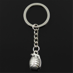 Moodne v&otilde;tmehoidja 23x13x13mm 3D s&otilde;jarelvad ripatsid DIY meeste ehted auto v&otilde;tmehoidja s&otilde;rmuse hoidja suveniir kingituseks h&otilde;be