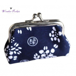 Suurep&auml;rane m&uuml;ndikott, ruumis&auml;&auml;stlik korduvkasutatavate m&uuml;ntide hoiukoht