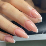 24 tk/komplekt Quick Nails White Edge French False Nials kleebis Kantav veekindel manik&uuml;&uuml;r viimistletud k&uuml;&uuml;ned