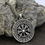 Viking Odini kompassi ripatsiga kaelakee Meeste trendikad ehted moe vintage pika kampsuni kaelakeed metal chain antiikne h&otilde;bedane v&auml;rv