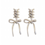 H&otilde;bedased k&otilde;rvar&otilde;ngad naistele Elegantne Bow Twist Stud k&otilde;rvar&otilde;ngas augustamine Moeaksessuaarid Ehted