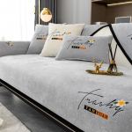 &Scaron;enill diivanipadja kate: Lihtne kaasaegne libisemiskindel Four Seasons universaalne tikandid. 90x210 cm helehall v&auml;rv