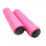 2tk pehmeid silikoonist jalgratta lenksu k&auml;epidemeid v&auml;listingimustes kasutamiseks m&otilde;eldud MTB maanteeratta k&auml;snkangidega, libisemisvastased, tugevad tugik&auml;epidemed jalgrattas&otilde;idu osa jaoks roosa