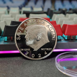 Ameerika President Donald Trumpi M&auml;lestusm&uuml;ndid Kingitusmedaljonid USA Stiilis M&uuml;ndikollektsioon USA 58. Presidendi Rinnam&auml;rk Kodu Dekoratsioon h&otilde;be