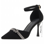 K&otilde;rged kontsad tikkp&uuml;ksid, suure suurusega terava ninaga pandlaga kingad Mitmek&uuml;lgsed naiste sandaalid 34