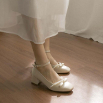 Naiste suvejalatsid kingad kikilipsuga naistele 2024 Jaapani stiil Lolita Mary Jane Ruudukujuline nina Gooti P&auml;rl Keskmine konts 39 A E 41