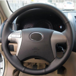 Hand-stitched Non-slip peach wood grain Leather car Steering Wheel Cover for Toyota Fortuner Hilux highlander 2012-2014 style 4