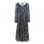 Daami &otilde;htukleit, litrid tuttidekoratsiooniga V kaelus, pikad varrukad A-joonega plisseeritud XXL