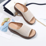 Suvised pehmest nahast perforeeritud kingad Naiste &otilde;&otilde;nsad sussid 35 beež