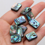 5 tk Naturaalne Abalone kest auguga Ristk&uuml;likukujulised lahtised helmed ehete valmistamiseks DIY kaelakee k&auml;ev&otilde;rud k&otilde;rvar&otilde;ngad tarvikud k&auml;sit&ouml;&ouml; 12x16mm 5Pcs/12x16mm