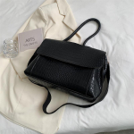 Talvine naiste alligaatormustrilise klapiga &otilde;lakott PU-nahast vintage suure mahutavusega Crossbody kott 33x12x25cm