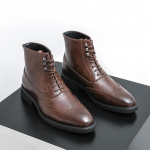 Meeste Brogue Chelsea saapad Moodsad pahkluusaapad Vabaaja l&uuml;hikesed saapad &Auml;ri-vabaaja k&otilde;rge s&auml;&auml;rega terava ninaga kingad Elegantsed mustad saapad 38 pruun