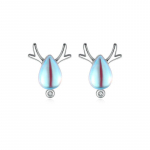 Yilu Sul on Naiste Kuukivi K&otilde;rvar&otilde;ngad Jaapani ja Korea Lihtsad &Otilde;pilaste Metsaosakonna Isiksus