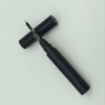 K&otilde;rvaklappide puhastuspliiats K&otilde;rvaklappide aukude harjakomplektid Minipuhastusvahendid telefoni jaoks valge